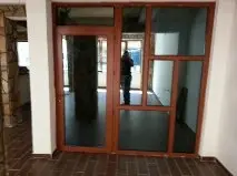 Ahşap desenli PVC iç kapı