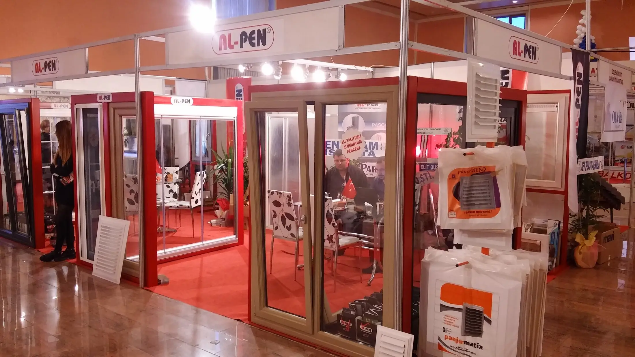 Santek 2015 standının genel görünümü